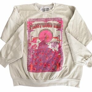 Fleetwood Mac Crewneck SMALL NWOT in tan 24 x 25.5”